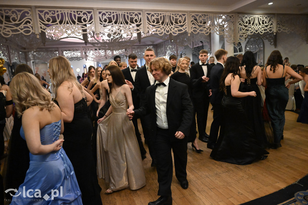 Maturzyści „Heweliusza” na studniówce