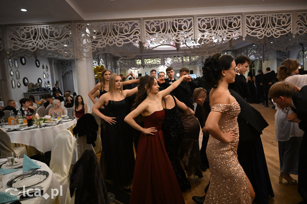 Maturzyści „Heweliusza” na studniówce