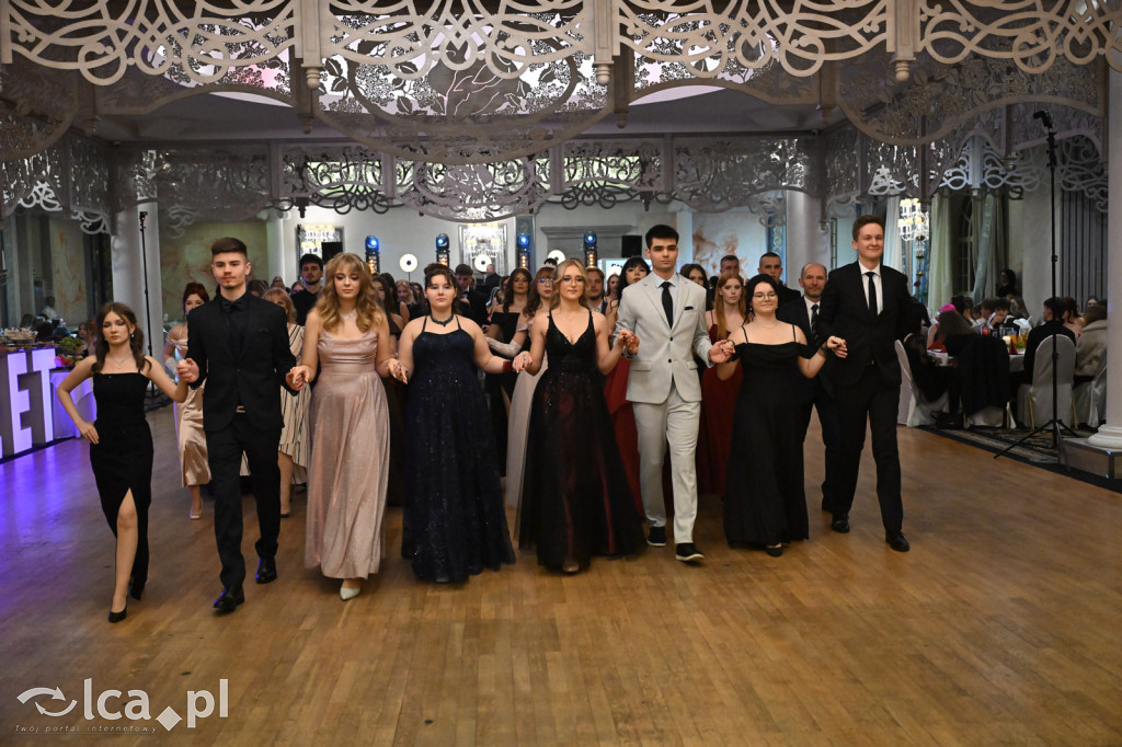 Maturzyści „Heweliusza” na studniówce