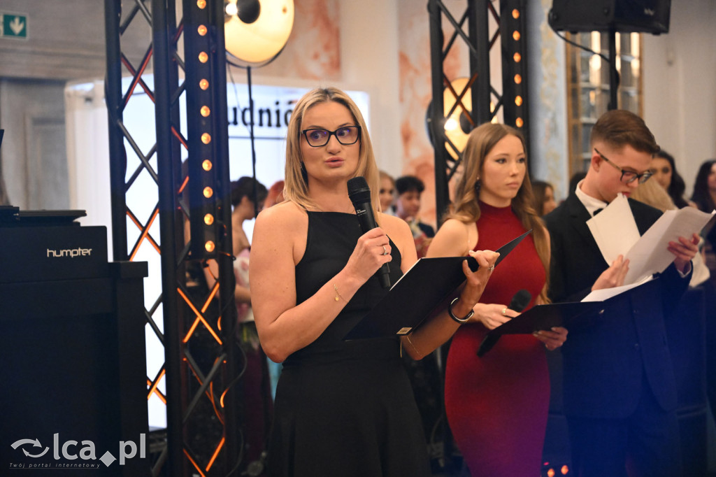 Maturzyści „Heweliusza” na studniówce