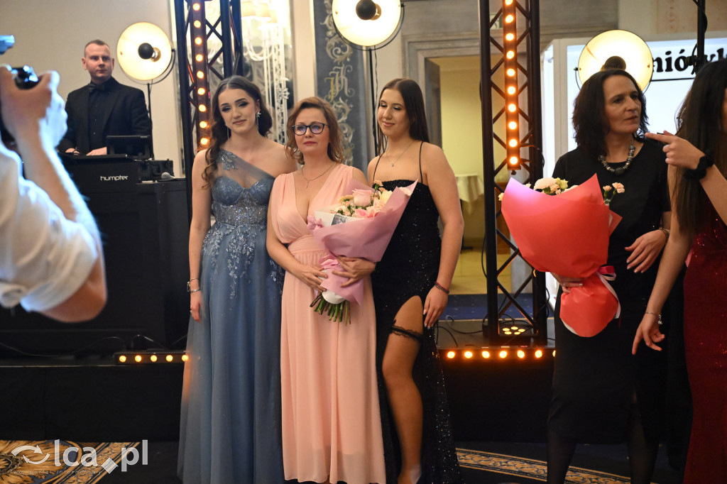 Maturzyści „Heweliusza” na studniówce