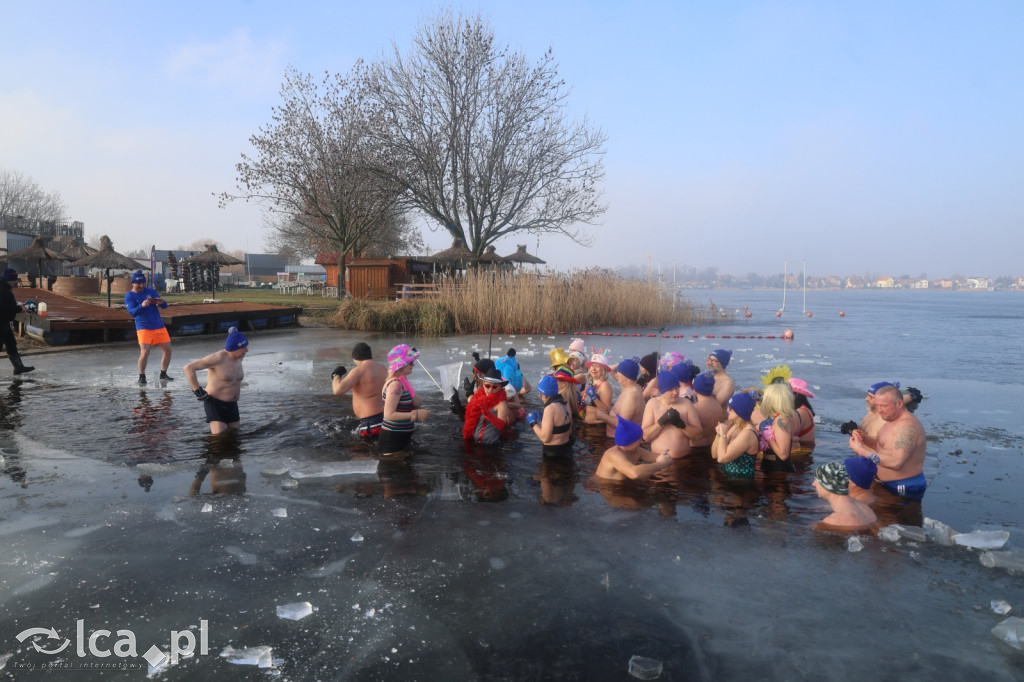 12 lat Legnickich Morsów w lodowej scenerii