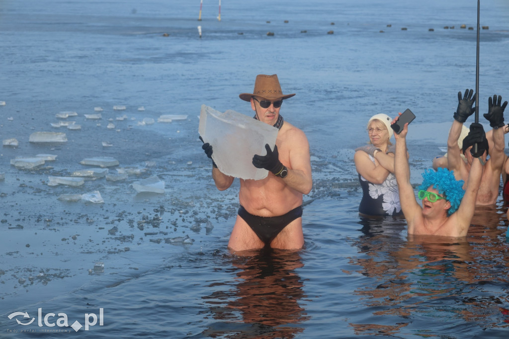 12 lat Legnickich Morsów w lodowej scenerii