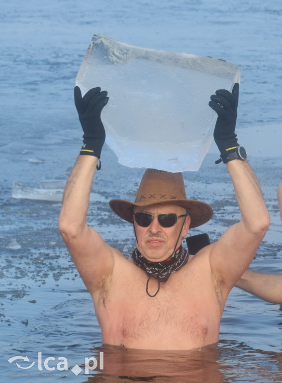 12 lat Legnickich Morsów w lodowej scenerii