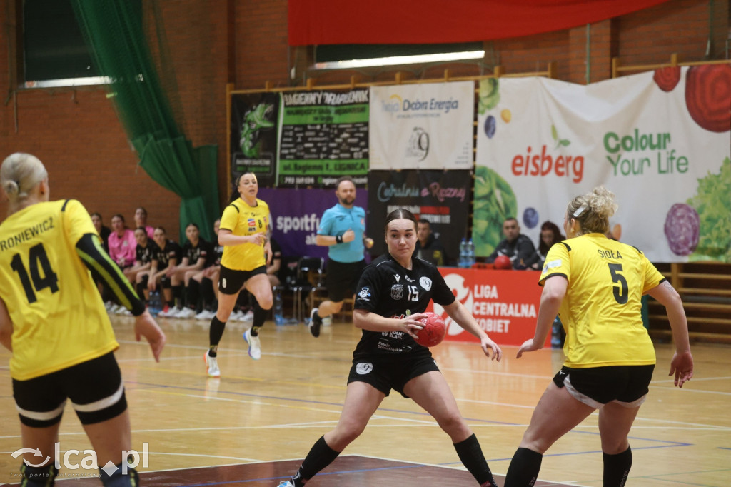 Dziewiątki Legnica lepsza w końcówce