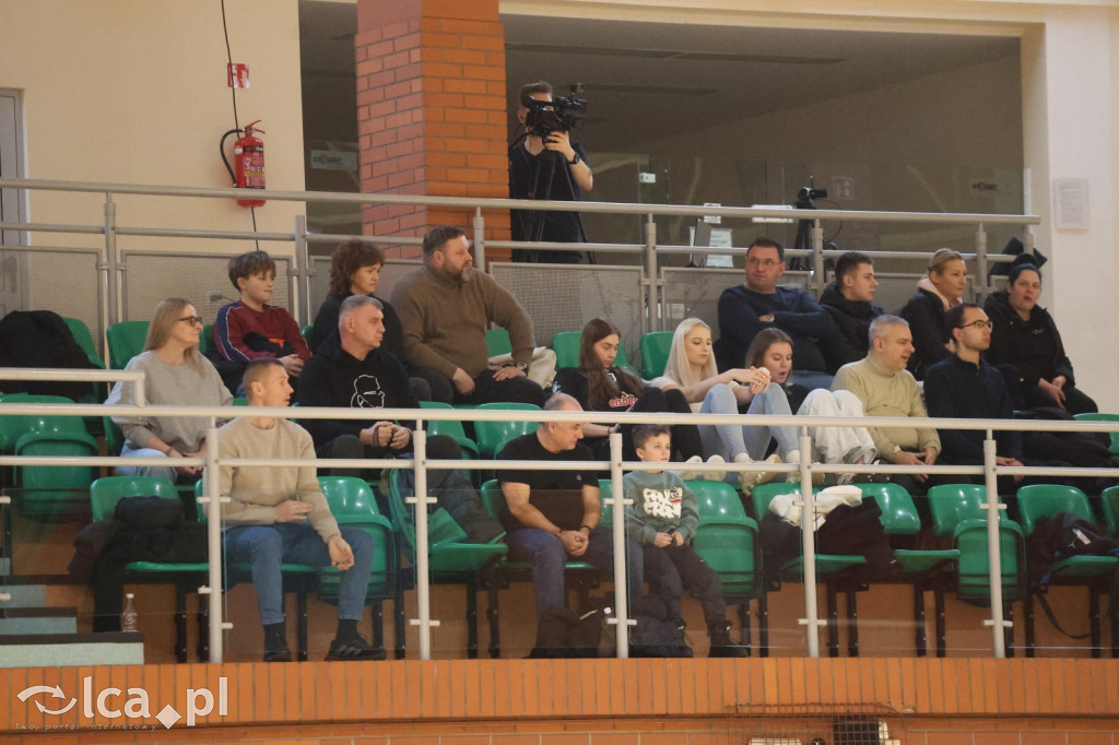 Dziewiątki Legnica lepsza w końcówce