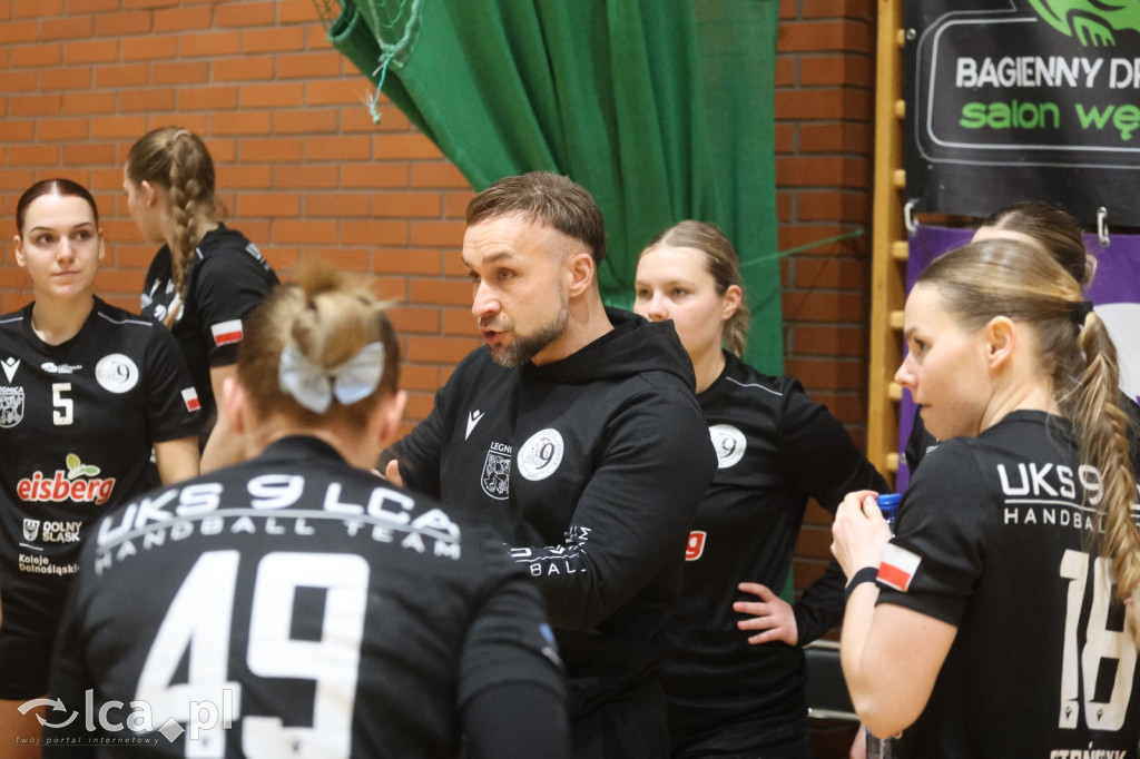 Dziewiątki Legnica lepsza w końcówce