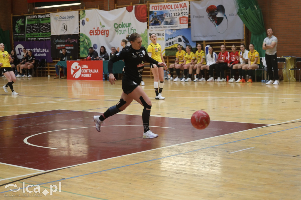 Dziewiątki Legnica lepsza w końcówce