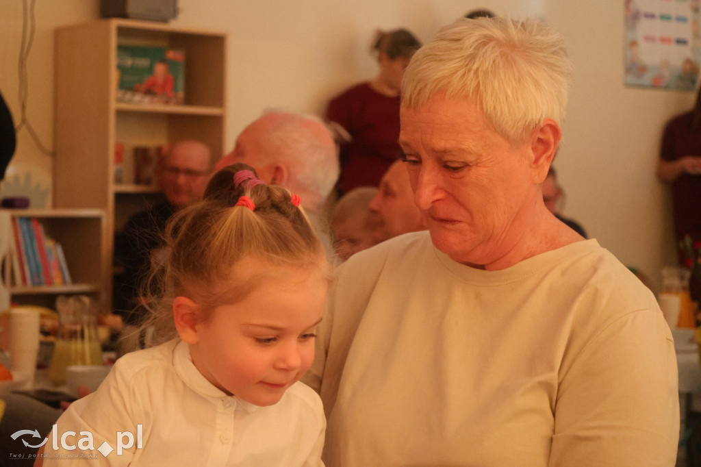 Sówki z programem dla Babć i Dziadków​