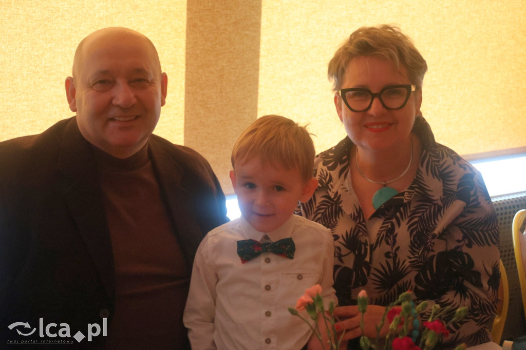 Sówki z programem dla Babć i Dziadków​