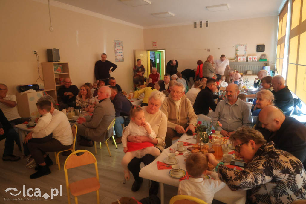 Sówki z programem dla Babć i Dziadków​