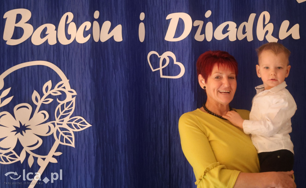 Sówki z programem dla Babć i Dziadków​