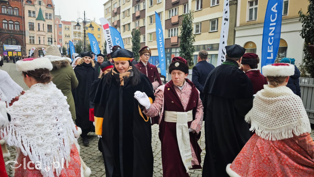 Maturzyści zatańczyli Poloneza Witelona