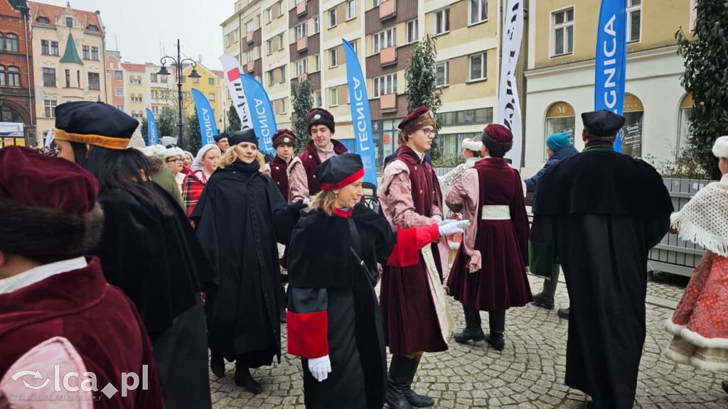 Maturzyści zatańczyli Poloneza Witelona