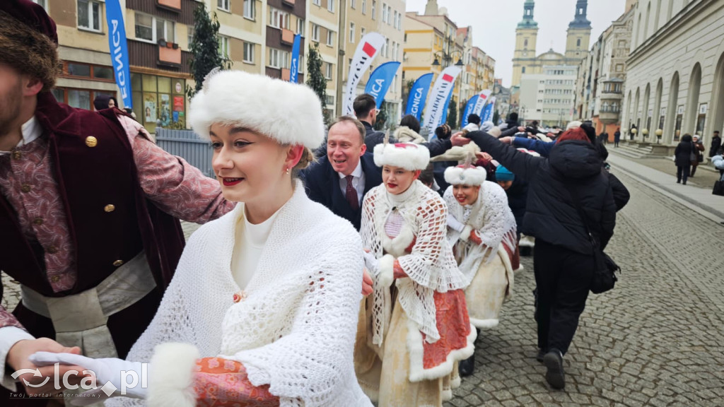 Maturzyści zatańczyli Poloneza Witelona