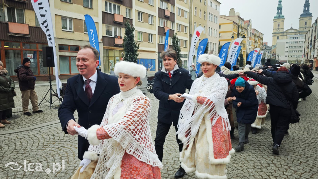 Maturzyści zatańczyli Poloneza Witelona