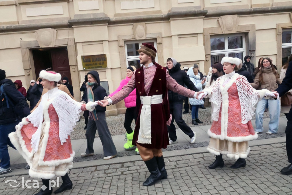 Maturzyści zatańczyli Poloneza Witelona