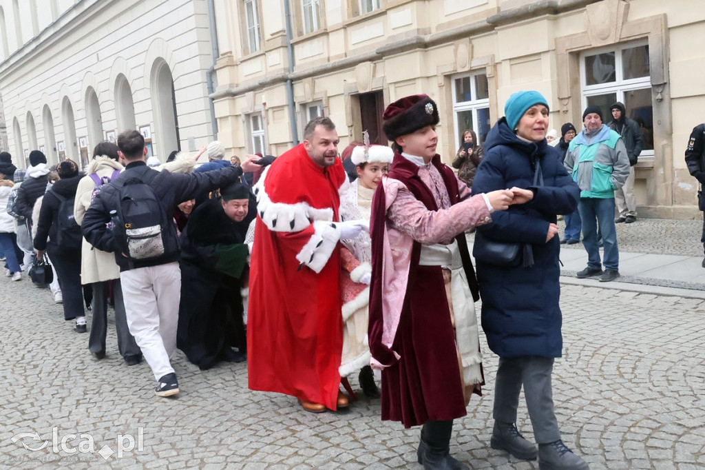 Maturzyści zatańczyli Poloneza Witelona