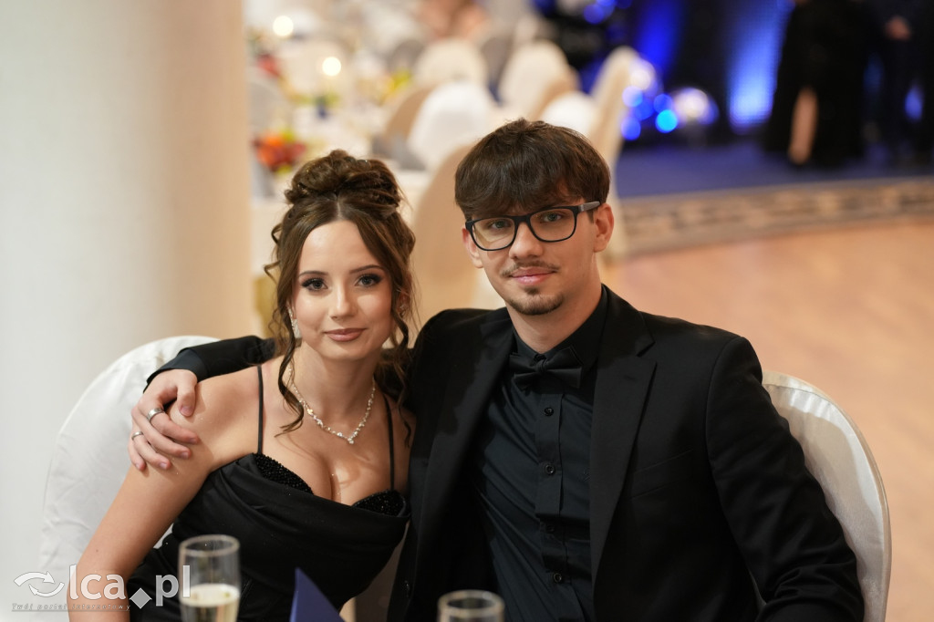 Odłożyli książki na bok. Tak bawiło się II LO