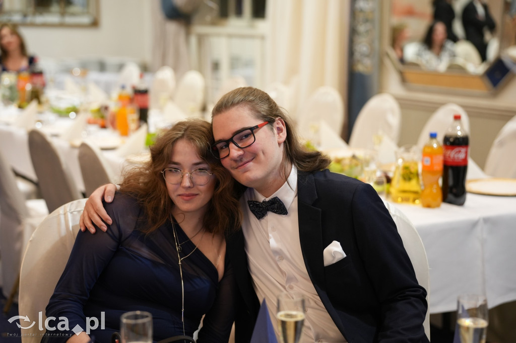 Odłożyli książki na bok. Tak bawiło się II LO