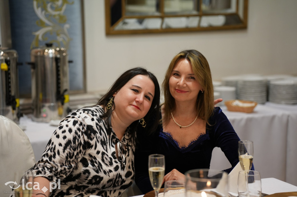 Odłożyli książki na bok. Tak bawiło się II LO