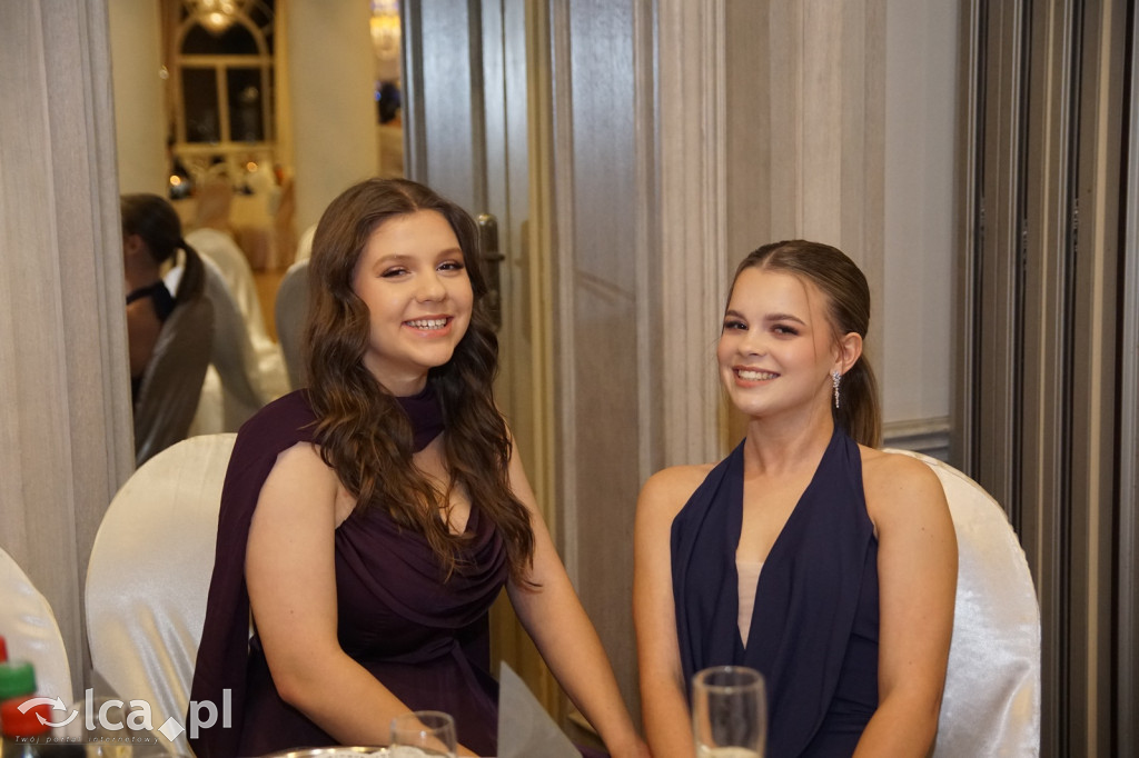 Odłożyli książki na bok. Tak bawiło się II LO