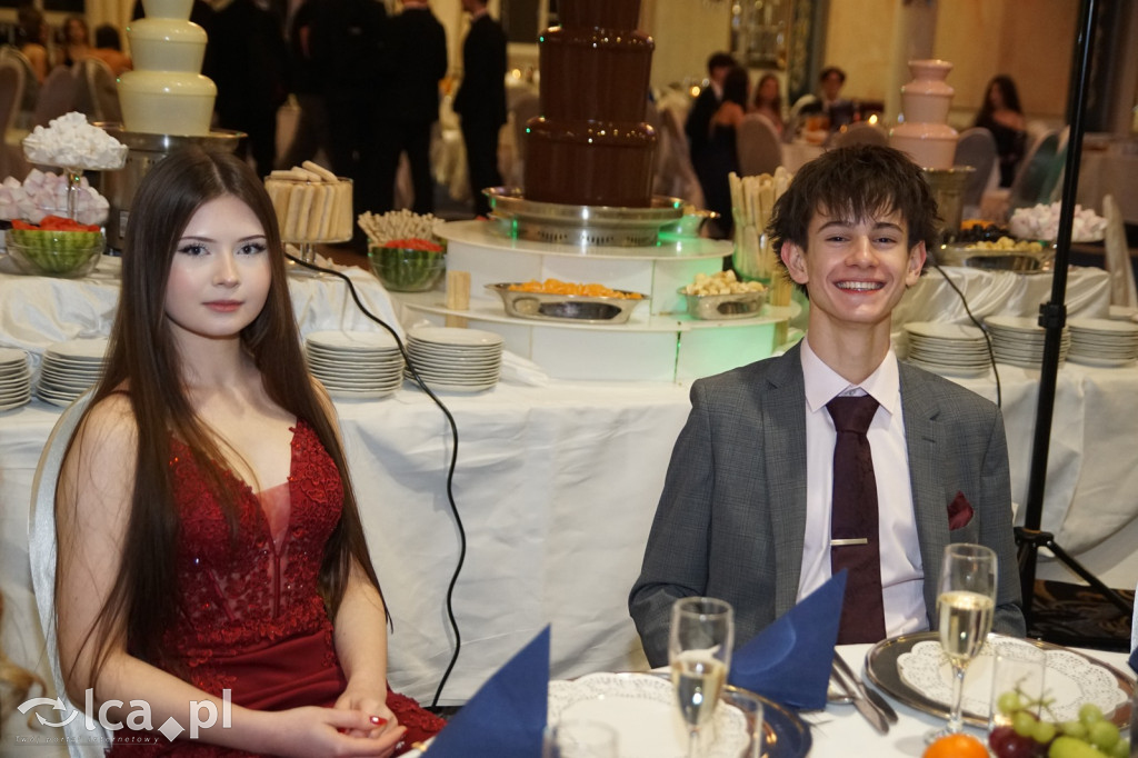 Odłożyli książki na bok. Tak bawiło się II LO