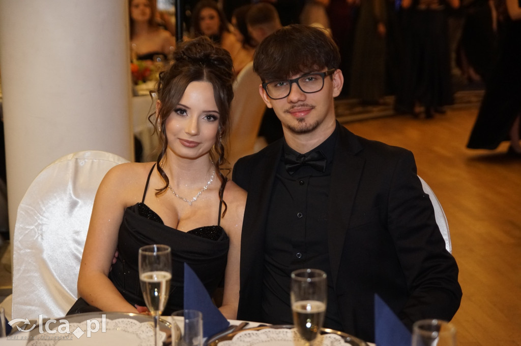 Odłożyli książki na bok. Tak bawiło się II LO