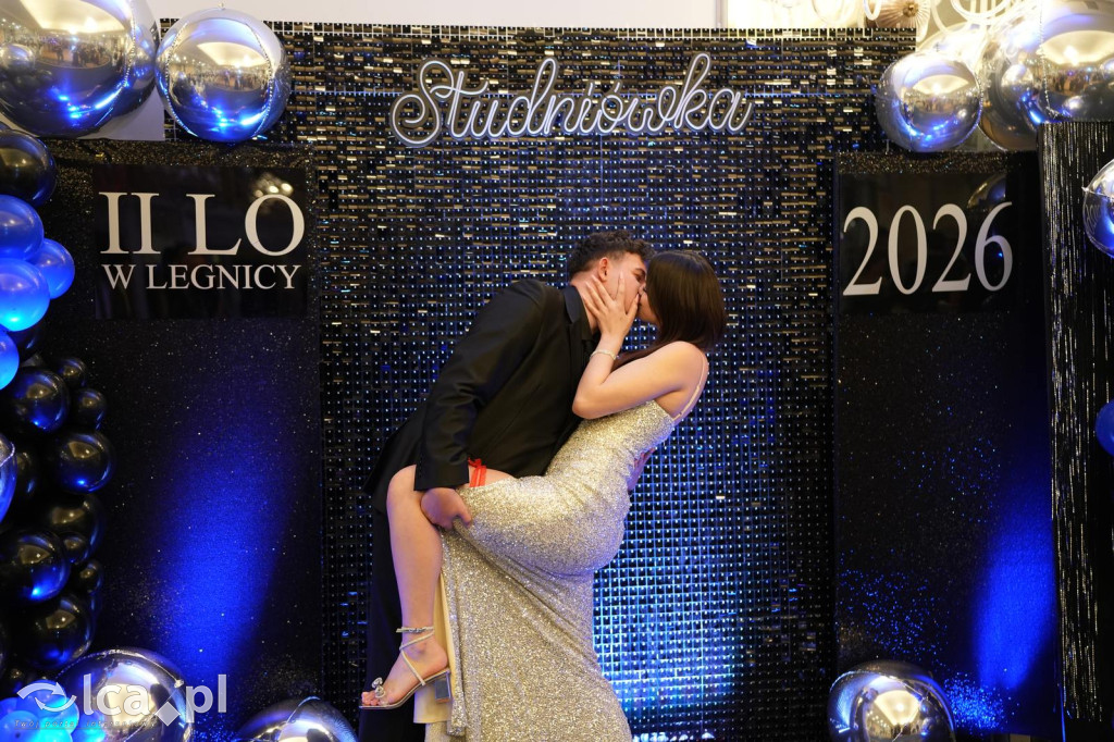 Odłożyli książki na bok. Tak bawiło się II LO