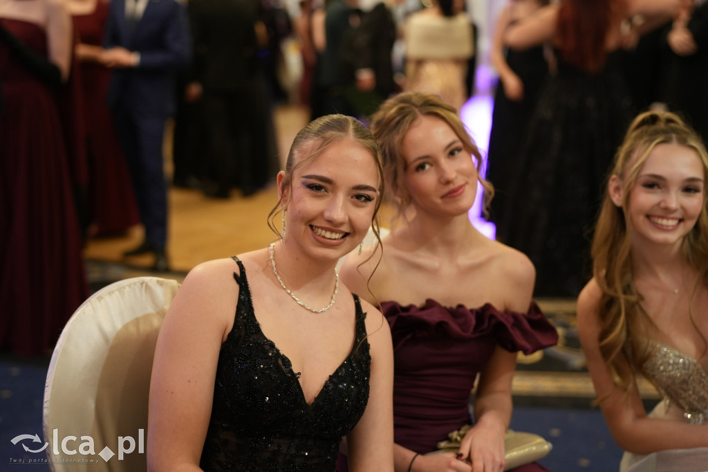 Odłożyli książki na bok. Tak bawiło się II LO