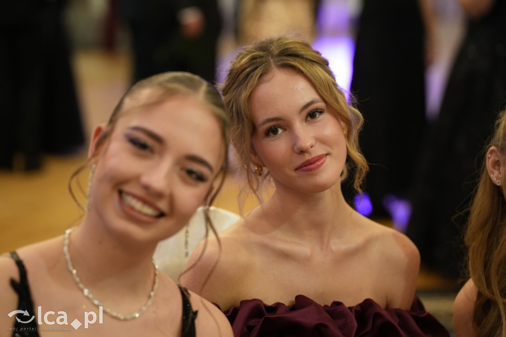 Odłożyli książki na bok. Tak bawiło się II LO