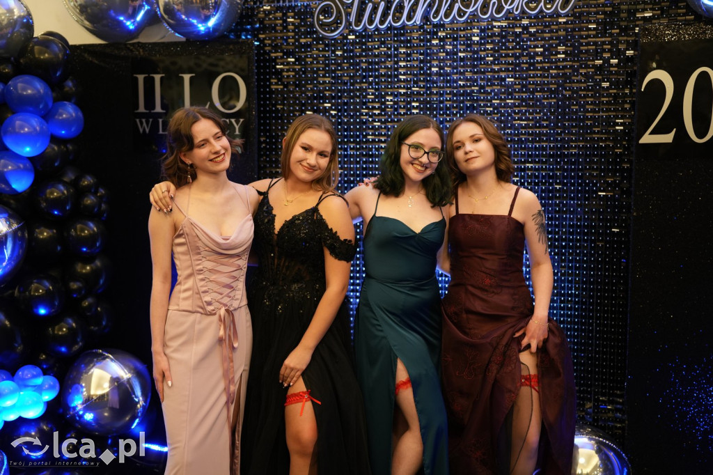 Odłożyli książki na bok. Tak bawiło się II LO