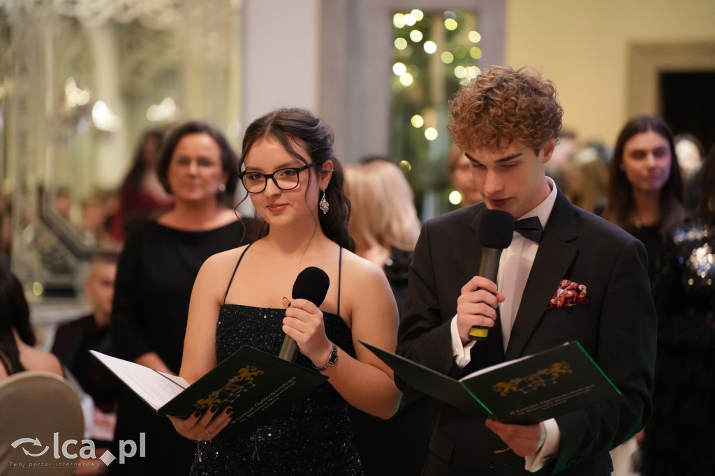 Odłożyli książki na bok. Tak bawiło się II LO