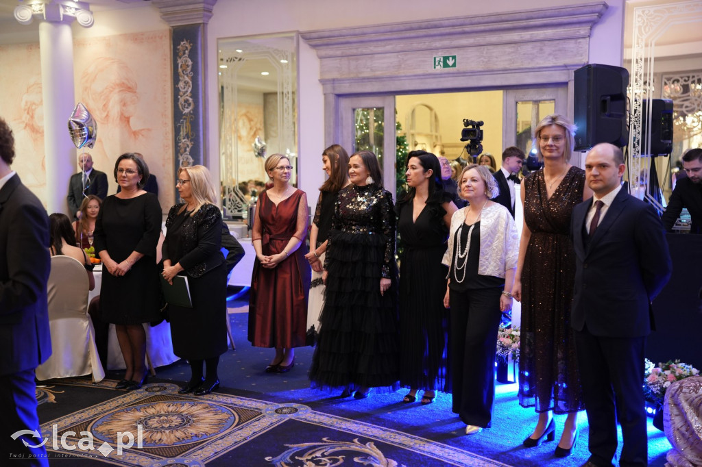 Odłożyli książki na bok. Tak bawiło się II LO