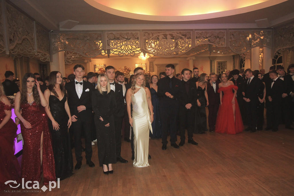 Bal studniówkowy maturzystów „Ekonoma”