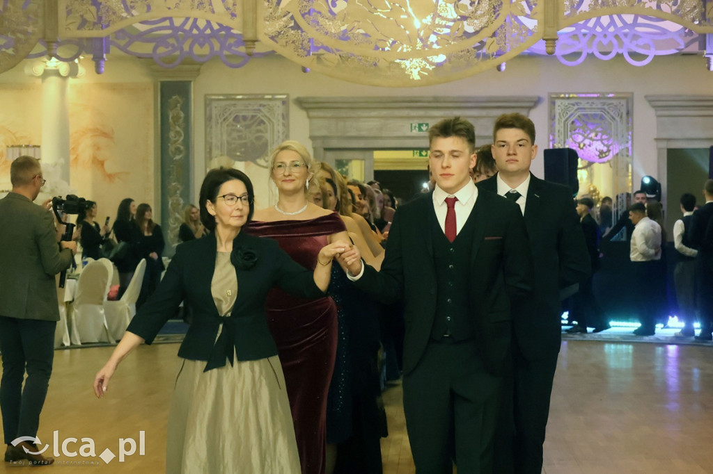 Bal studniówkowy maturzystów „Ekonoma”