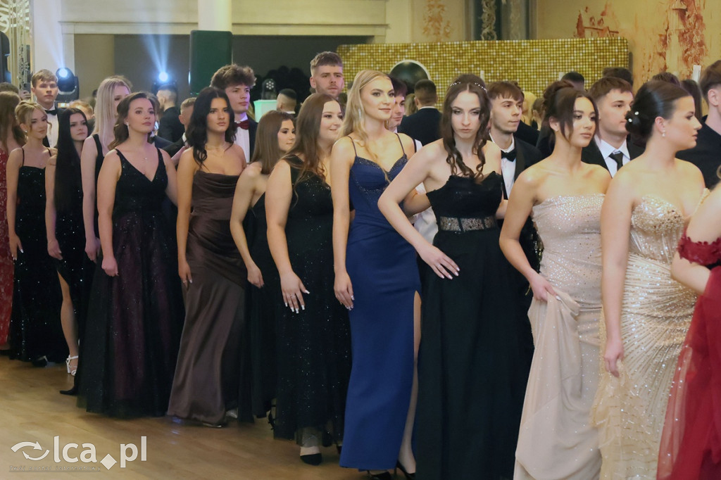 Bal studniówkowy maturzystów „Ekonoma”