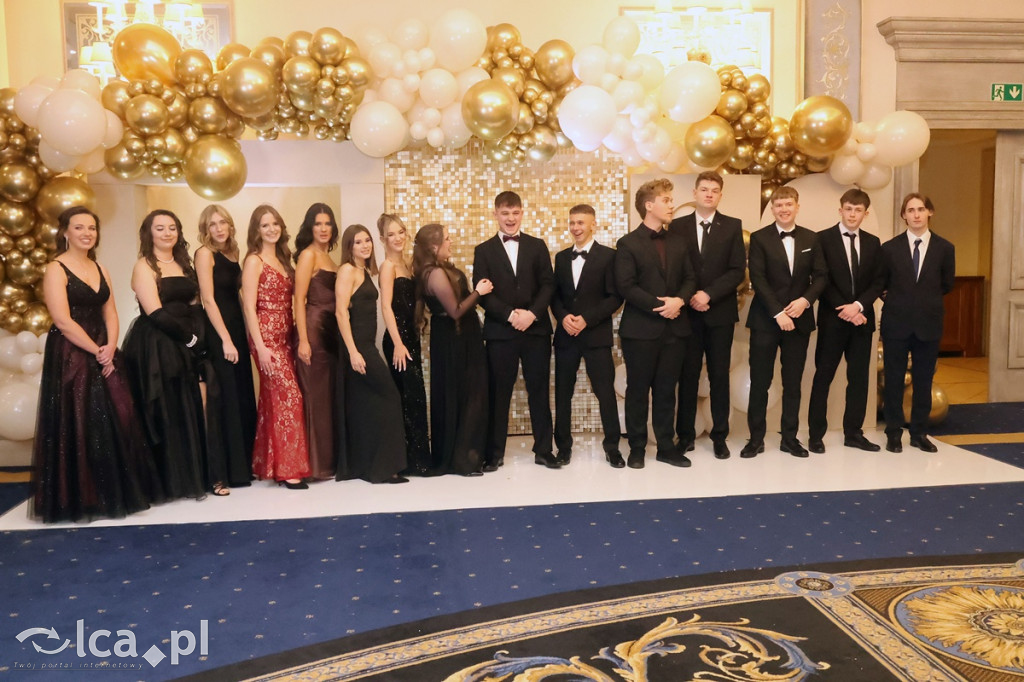 Bal studniówkowy maturzystów „Ekonoma”