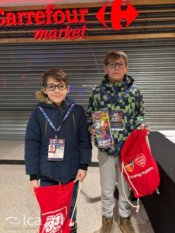 Pierwsi wolontariusze wyszli na ulice miasta