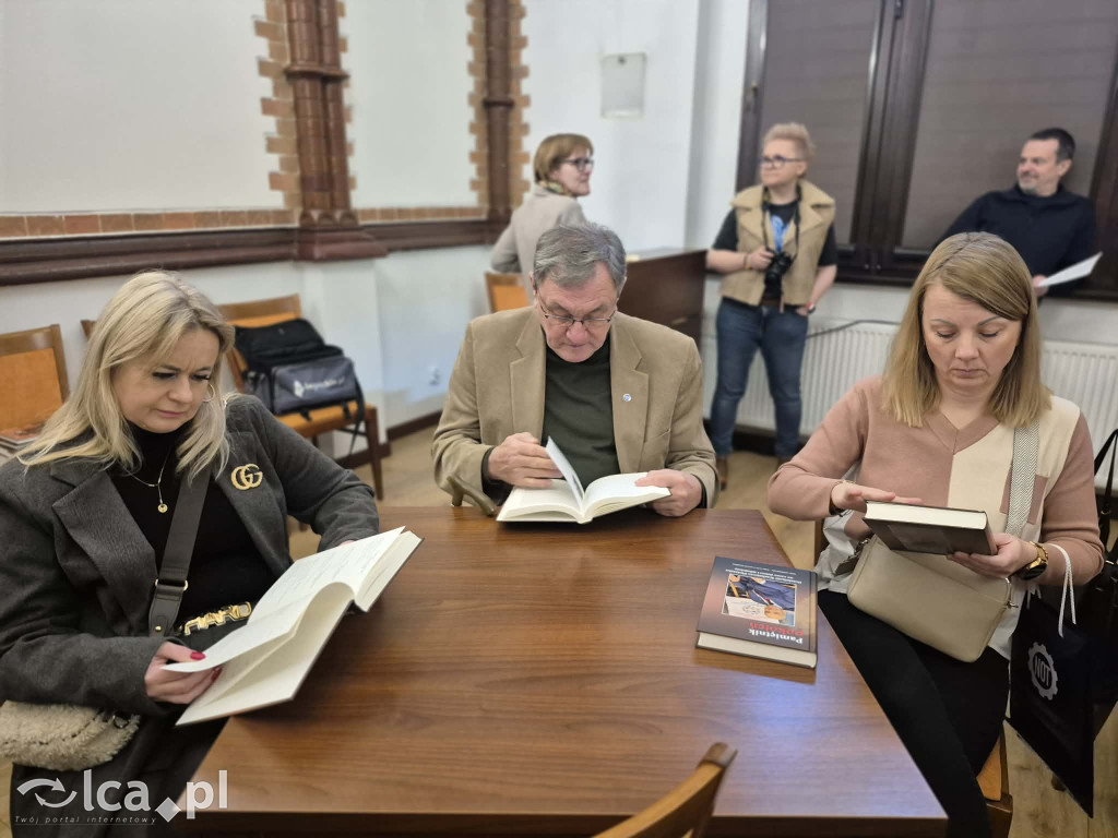 Promocja książki o Kazimierzu Pleśniaku