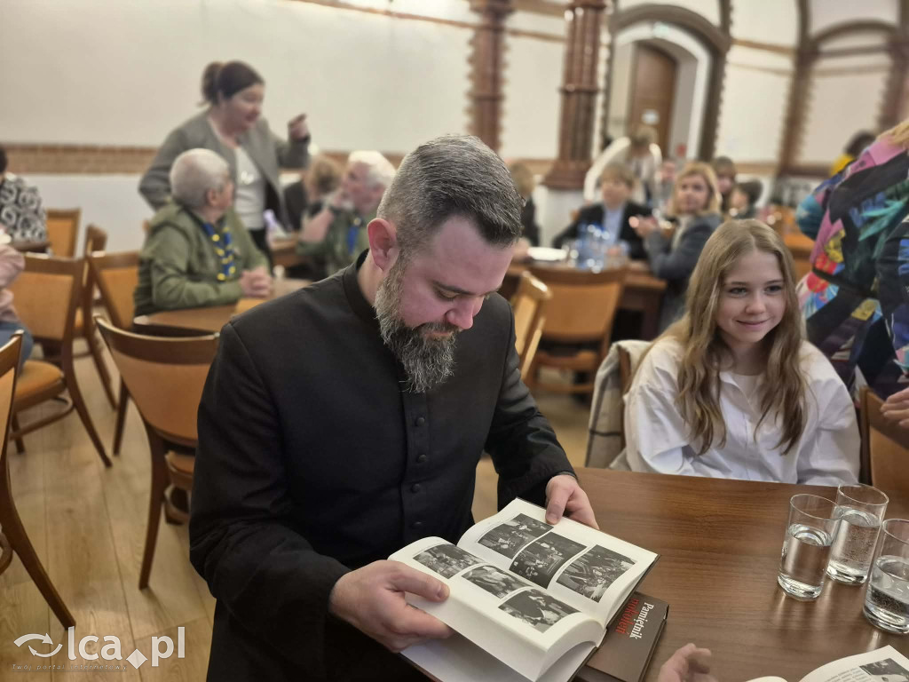 Promocja książki o Kazimierzu Pleśniaku