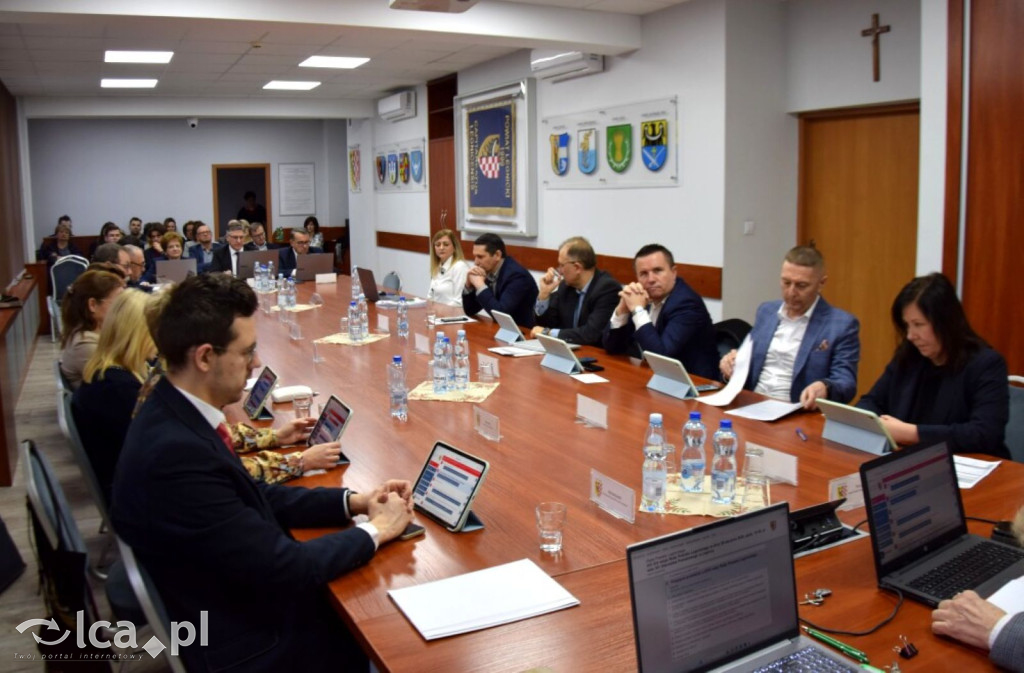 Styczniowe obrady rady powiatu