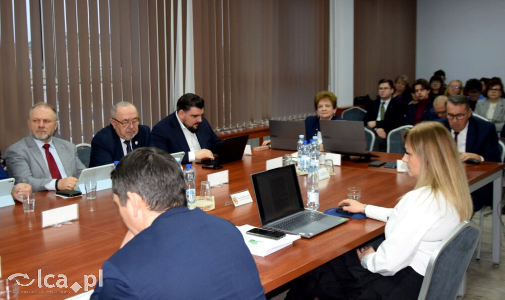 Styczniowe obrady rady powiatu