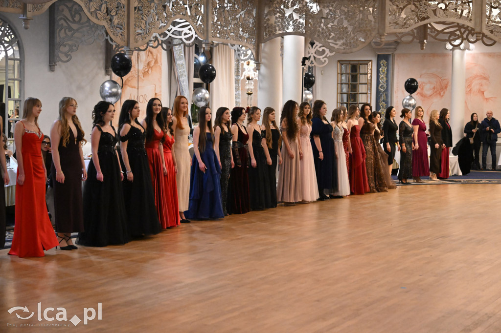 Studniówka ALO i TA. Przed nimi matura