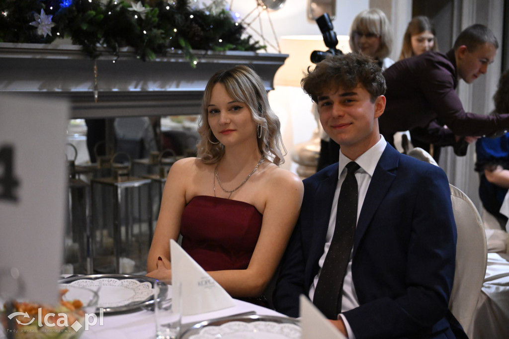 Studniówka ALO i TA. Przed nimi matura