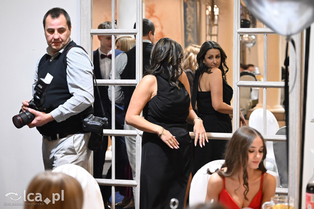 Studniówka ALO i TA. Przed nimi matura