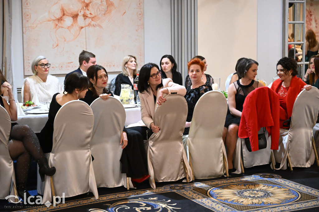 Studniówka ALO i TA. Przed nimi matura