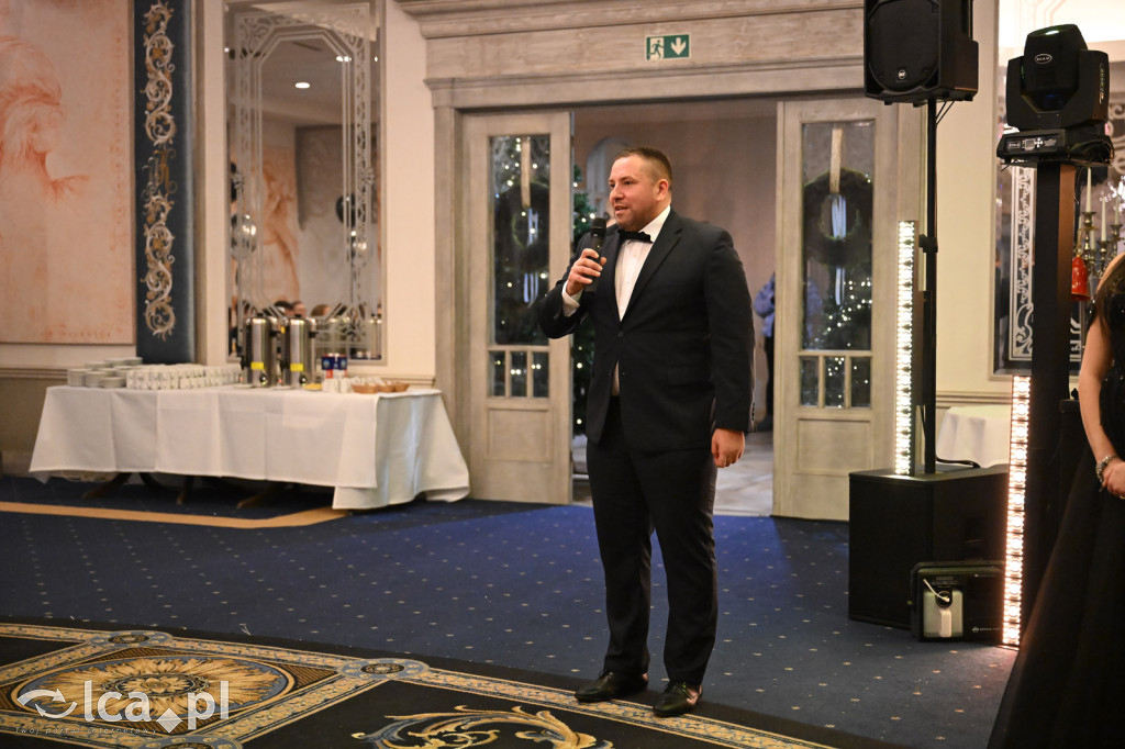 Studniówka ALO i TA. Przed nimi matura