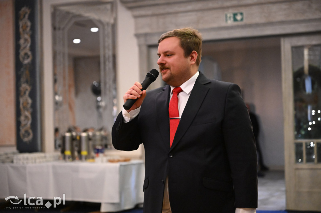 Studniówka ALO i TA. Przed nimi matura