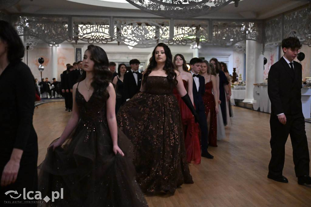 Studniówka ALO i TA. Przed nimi matura